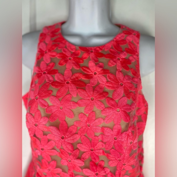 Adelyn Rae NWT Vibrant Hot Pink Floral Mini Lace Dress - Picture 2 of 9
